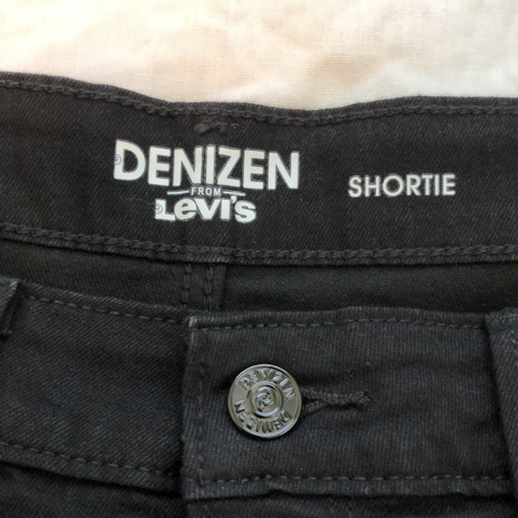 Denizen from Levi’s black Jean shorts - Picture 4 of 8